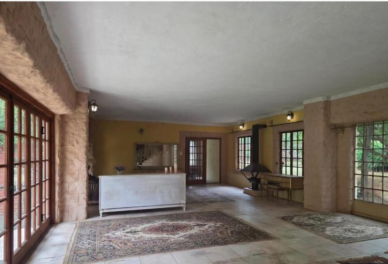 5 Bedroom Property for Sale in De Wildt North West